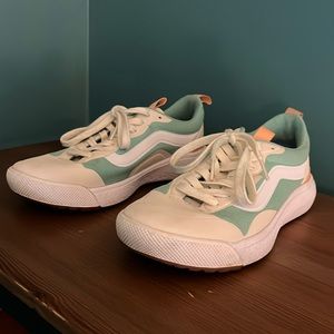 Vans women’s 7 Pastel mint yellow peach evo ultra range sneakers